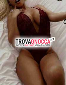 da oggi 💋 lorena 💋 tettona sensuale disponibile tante fantasie 🔥 69 coccole massaggi rilassanti e grande pompinara 💥