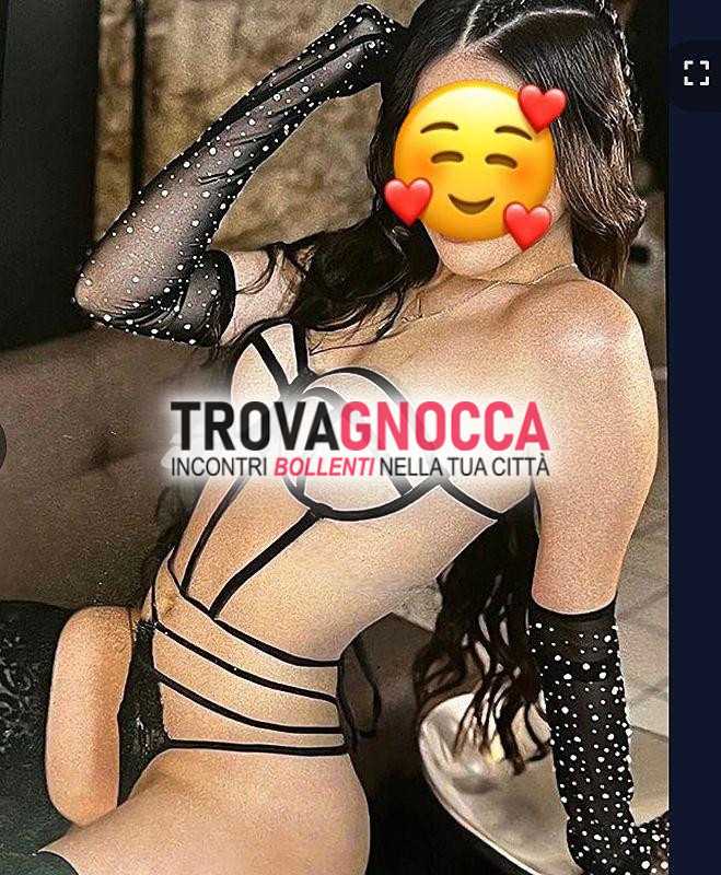 novita🎀🎀 sara 💖 bellissima ragazza giovane e assolutamente sexy completa ancora piÙ sorprendente 3sa.di tette bravissima pompinira dolce e passionale