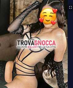 novita🎀🎀 sara 💖 bellissima ragazza giovane e assolutamente sexy completa ancora piÙ sorprendente 3sa.di tette bravissima pompinira dolce e passionale