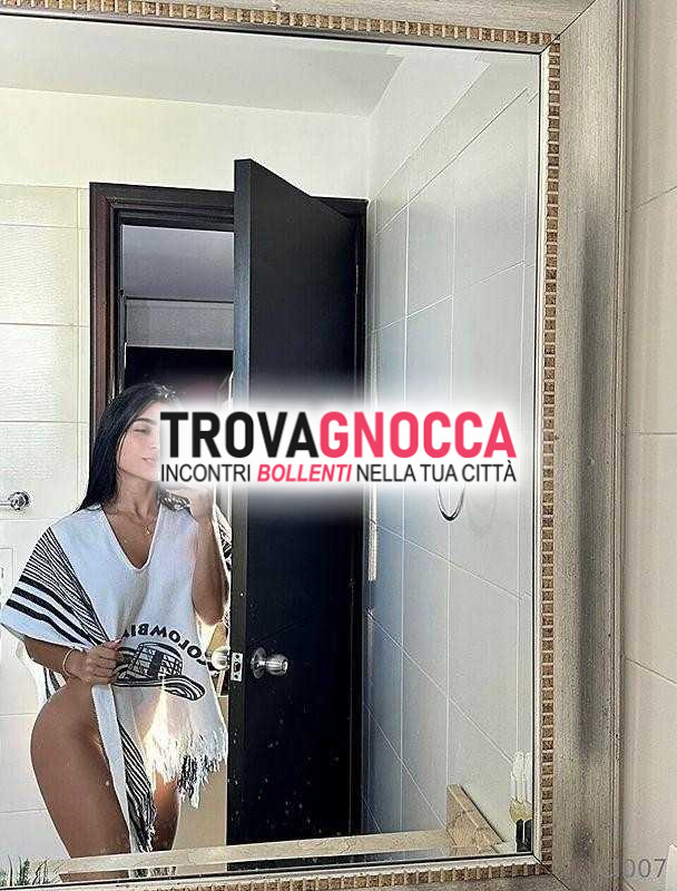 sara diavoletta❤️‍🔥❤️‍🔥 foto reali 💯 È appena arrivata 😈🇨🇴 e pronta offrire bocchino favola💦