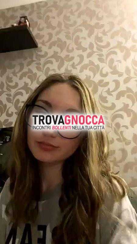 italiana naturale 18 anni cerca momento piacevole e indimenticabile
