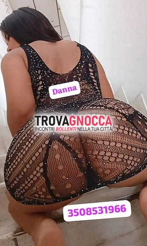 💞primissima volta caldissima🔥culo grande grosso grande 🫦 😋 piercing tette e lingua 🫦 🌋delizia porca tutta stretta umida caldissima pronta farvi assaporare ogni momento sensuale senza fretta disponible