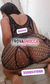💞primissima volta caldissima🔥culo grande grosso grande 🫦 😋 piercing tette e lingua 🫦 🌋delizia porca tutta stretta umida caldissima pronta farvi assaporare ogni momento sensuale senza fretta disponible