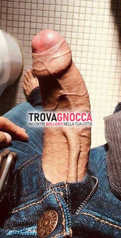 ho desiderio sesso maschi - giochi seghe divertirci e cucire nostre minchie al 69 - cerco amico serio che abbia stesse intenzioni - non ricavo ma divertirci insieme