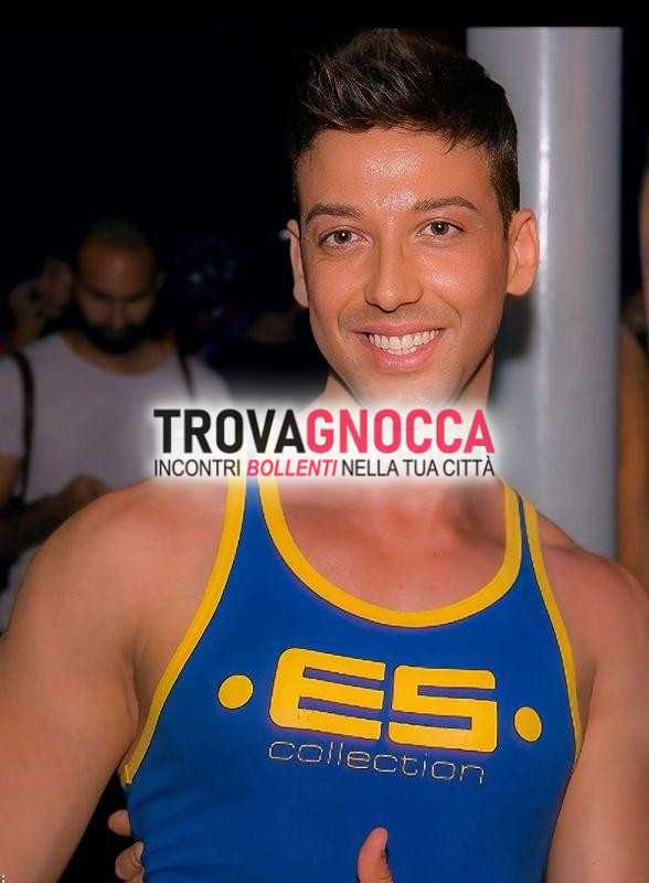 mi chiamo giulio e sono ragazzo attivo superdotato xxldel sud italia riservatodiscreto ospito e mi sposto