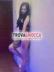 nuova 👠 foto reali 100 🍷 ragazza orientale un'igiene impeccabile molto paziente e sempre disponibile amante dei preliminari 👠 offro massaggio che garantisce soddisfazione totale.
