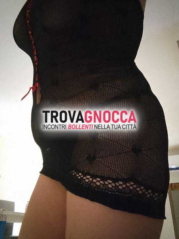 eccomi te amanda sensuale donna 51 anni sposata e veramente un'esperta massaggio ti aspetto santa maria capua vetere e ti porterÒ regaloooo speciale