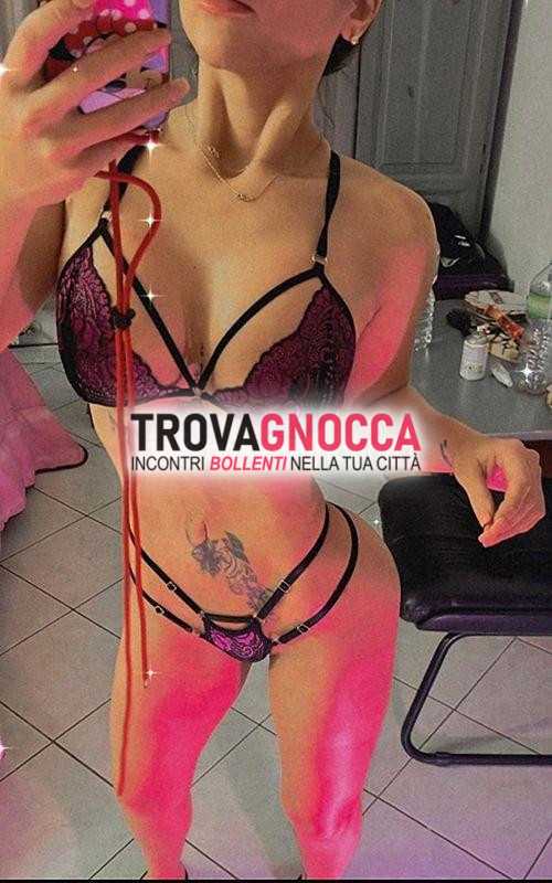 .appena arrivata 💖 sofia ❤️ .incantevole ragazza dalla bellezza radiante foto pronta offrire un'esperienza sensuale super completa assaporare piacere unico.