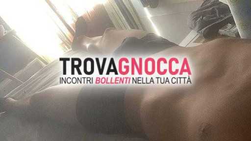 ragazzo disponibile coppie e donne leggi attentamente qui sotto ⬇️