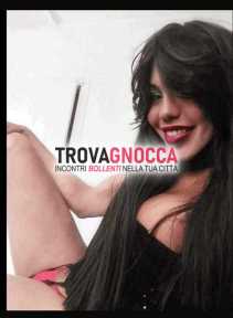 valeria morena appena arrivata locri qui pochi giorni È disponibile 24 24 e raggiungo momenti piacere