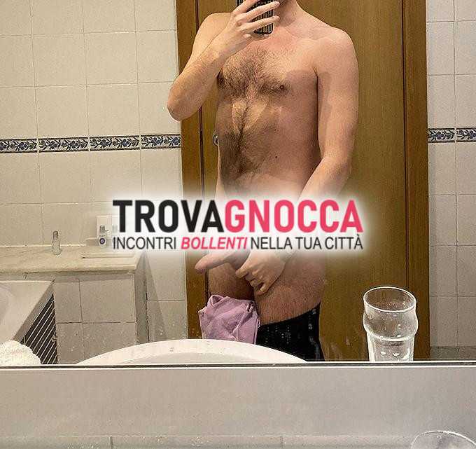 giovane che accoglie o si muove incontrarti dai un'occhiata alle foto e scopri piÙ ♾️🐰