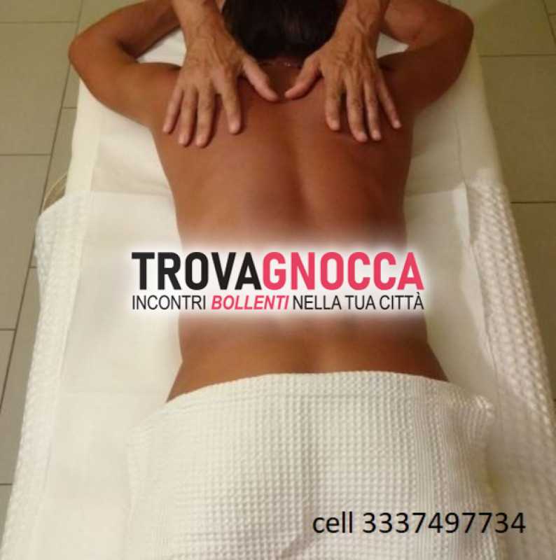 massaggiatore pomezia