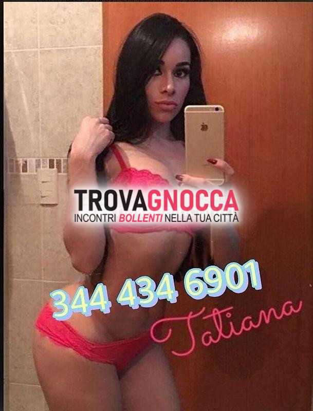tatiana 🍒 zoccoletta🍒 ama esplorare sua calda bocca gola profonda e adorerebbe essere 🍭 leccata mentre gusta ogni momento dolce. 🍭