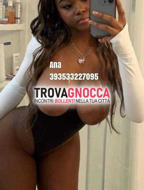 carpi📍nuova novità💓 splendida porcellina 👅 sono esattamente mi vedi sexy ardente e decisamente troia ambiente climatizzato
