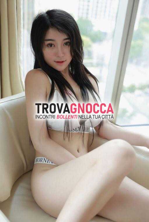 ★★ ragazza orientale molto dolce ★★. super massaggio👉👉 scopri nuova e intrigante bellezza. se desideri vivere nuove emozioni io sono qui te che tempo cerchi un'esperienza unica 👈