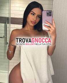 falerna marina tua disposizione 24h❣per darti piacere.🍒vibrante e appassionata vulcano eruzione👅 so che ci sono tante qui che desiderano essere dominate.