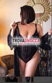 🇮🇹 nuova appena arrivata catanzaro lido laura È dolcissima italiana 🇮🇹 molto passionale e super completa 📞 contattami ti aspetto entusiasmo 🎊