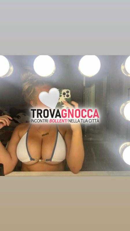 mi sposto tutte zone francesca💣incantevole ragazza napoletana💣estremamente passionale e coinvolgente✅assicuro un'esperienza passione assoluta✅🔥