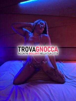 🔥🔥incantevole curvy latina foto 💯 autentica 👸🏻 appassionata dei giochi orali naturali lato b urlo preliminari lunghi e sensuali