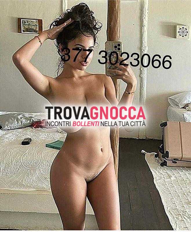 💖sensuale affascinante e deliziosa😘 proprio appari nelle foto 😘una delizia assaporare💞 mi prendo tempo che serve godere ogni momento.💥