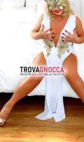 porcellina ardente e porca desiderosa sperma. offro completa 69 vagina calda e massaggi rilassanti   prostatici.
