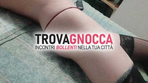 trav seducente e meraviglioso ti accoglie calore e disponibilità