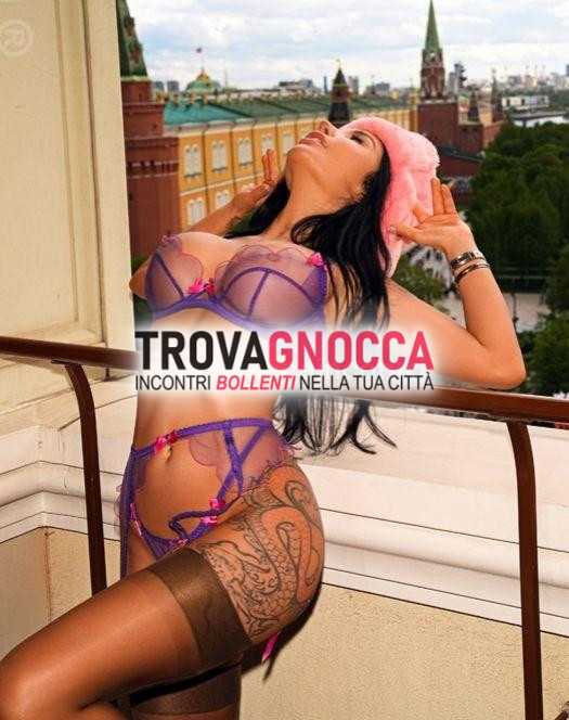anastasia dalla russia pronta regalarti momenti intensi e indimenticabili