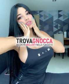 bellissima studentessa valery