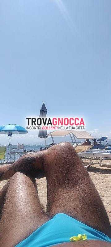solo donne cerca po' eccitazione.