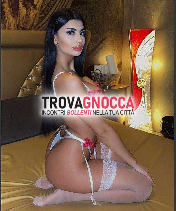 🍆rimini ❤️‍🔥🍌raggiungo e ricevo🍑 ☘️ragazza giovane incantevole sexy e assai intrigante È pronta soddisfare ogni tuo desiderio piu segreto 😋 vi aspetto qui