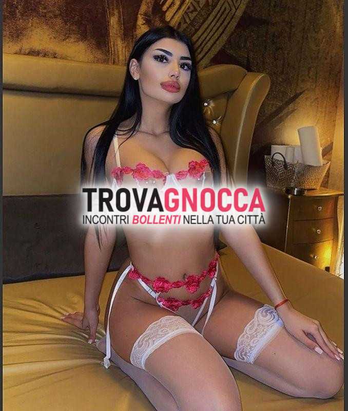 🍆rimini ❤️‍🔥🍌raggiungo e ricevo🍑 ☘️ragazza giovane incantevole sexy e assai intrigante È pronta soddisfare ogni tuo desiderio piu segreto 😋 vi aspetto qui