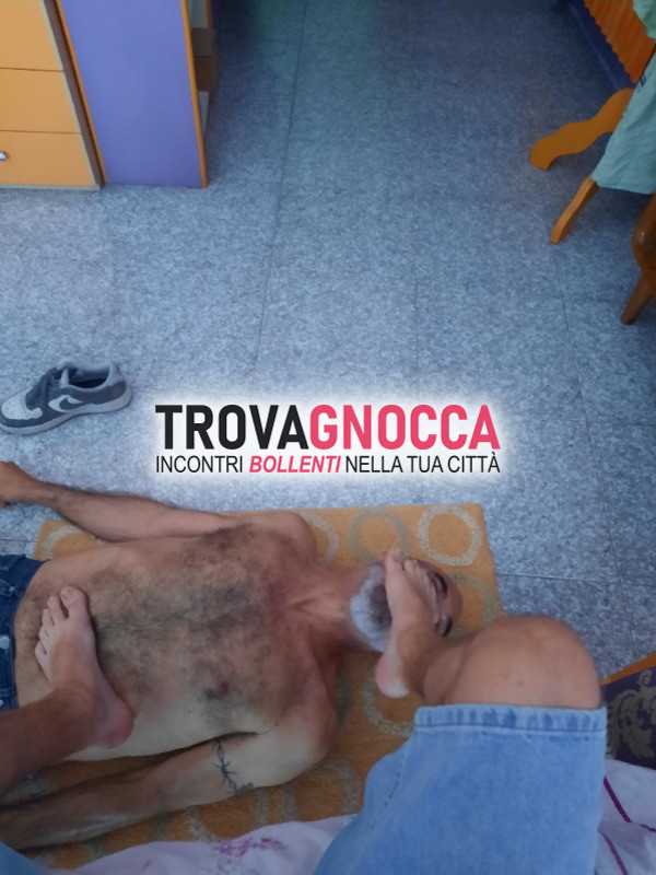 sottomesso schiavo