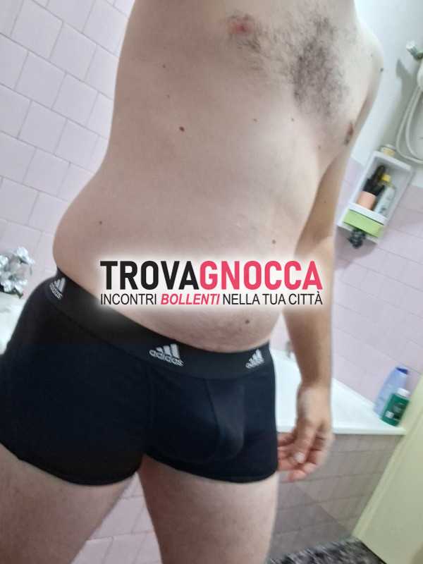 singolo cerca donna dai 20 anni 50 anni incontri occasionali accetto solo proposte concrete