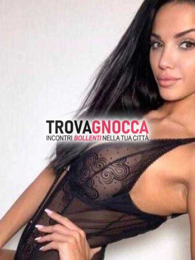 paola regina squirting ti aspetta ambiente riservato e tranquillo un'esperienza unica e indimenticabile