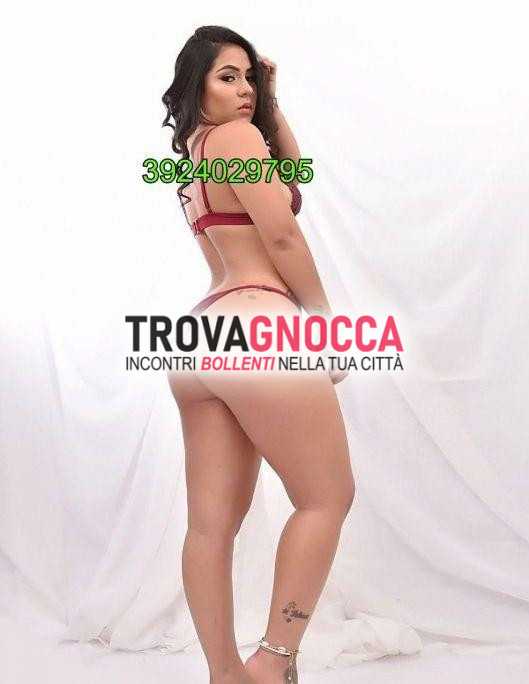 non ricevo solo ma raggiungo michell rivera. È sua prima volta italia verace porca 💚brava pompinara È piÙ. porca e trasgressiva tutte 😉