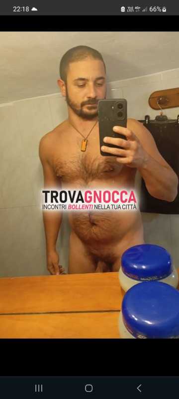 ragazzo italiano cerca incontri o videochiamata chiunque. ftxm e anche coppie qualsiasi età divertimento