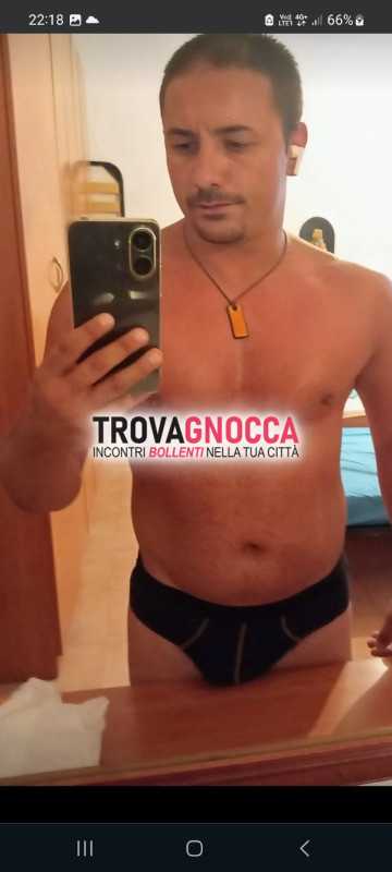ragazzo italiano cerca incontri o videochiamata chiunque. ftxm e anche coppie qualsiasi età divertimento