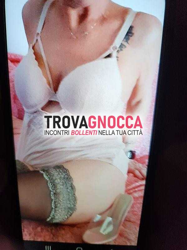campomarino italiana eccezionale nelle prestazioni orali e non solo mi puoi trovare dalle 8.30 alle 19 ma assicurati dare preavviso qualche minuto prima. no chiamate anonime foto reali e molto passionali chi È interessato