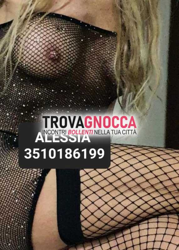 alessia matura italiana completa