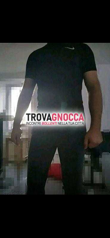 uomo. sono 𝐌𝐀𝐒𝐒𝐀𝐆𝐈𝐀𝐓𝐎𝐑𝐄 privato uomini 🆕🆕🆕