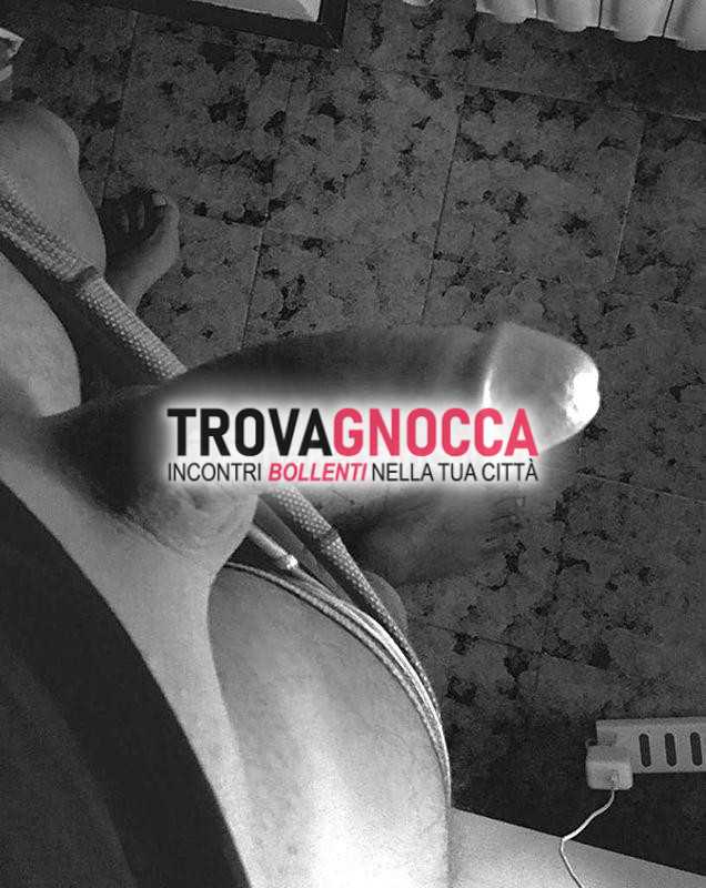 giovane e ben dotato è cerca uomini sottomessi coppie o donne pronte incontro.
