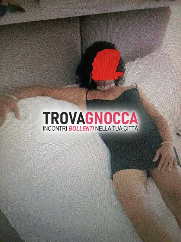 sara italiana travestimento donna solo voi 💋 
raggiungo modena e provincia regalo adeguato. 
disponibile anche coppie uomo donna.