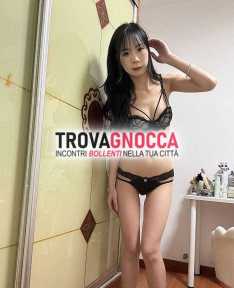 new x pochi giorni orientale🎀 new bambolina affascinante sexy dolce bocca golosa vagina stretta preliminari infarto.