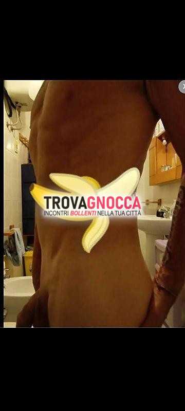 massaggiatore esperto momenti intimi e rilassanti