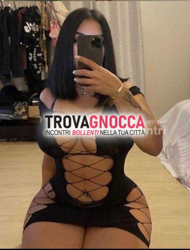 a molfetta ❤️laura 🔥💥È tua prima volta sensazione tua lingua dentro me È vivido piacere 69 che fa impazzire. massaggi erotici e momenti sul lato b