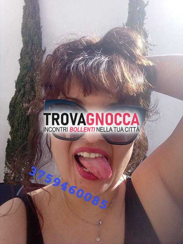 magenta 
🥰valentina👅nuova universitaria💚🍒💋🧡ti aspetto ambiente discreto e pulito🍭🍬🍒❣️fantastica ragazza 📸prima esperienza questa cittÀ