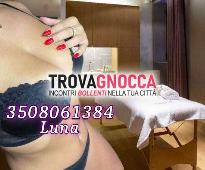 a saviano ❤️luna❤️ lasciati avvolgere un'esperienza pura estasi vieni scoprire massaggio più soddisfacente 😘 che tu abbia mai vissuto