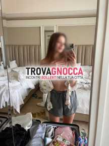 🎀🎀🌈🌈mi chiamo livia 🍎 e sono molto brava nel sesso faccio quello che vuoi 💋. scrivimi se sei veramente interessato e disponibile