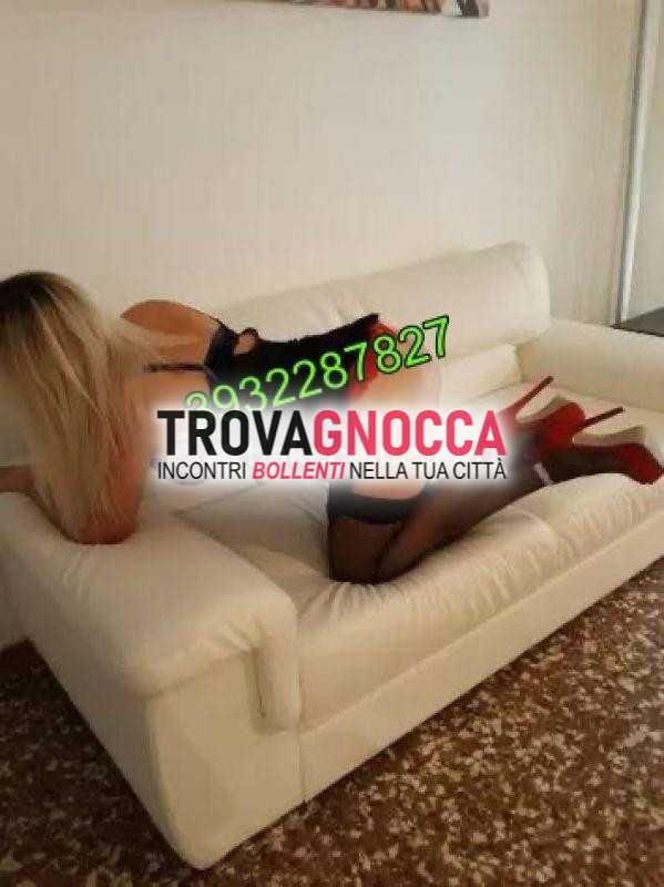 carlotta fantastica massaggiatrice momento piacere e distensione dopo lavorativa giornata pesante