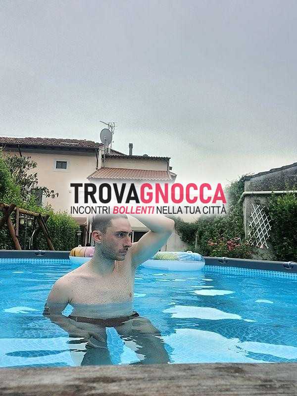 giovane cerca avventure e momenti pura leggerezza.